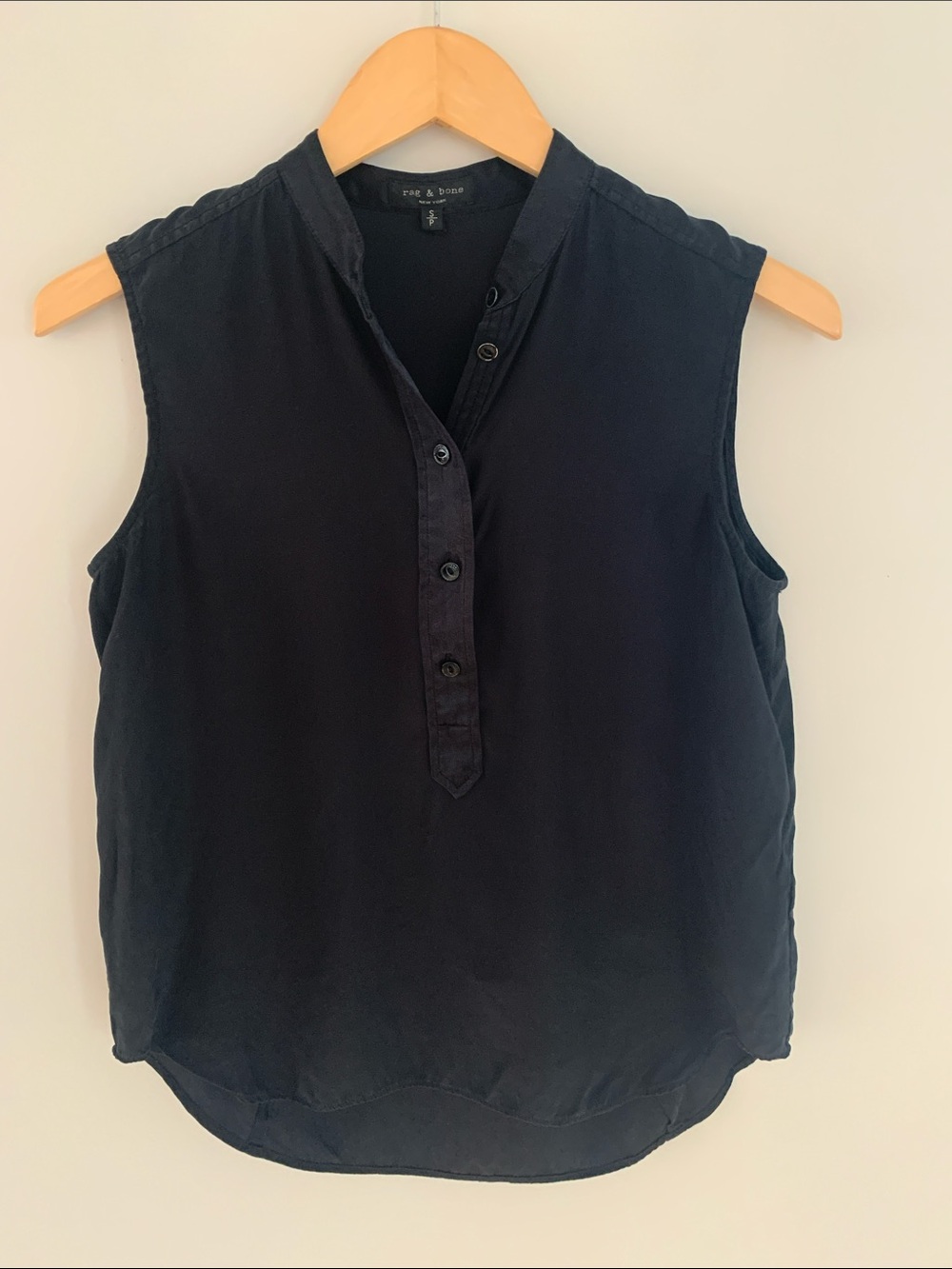 Rag & Bone Silk Sleeveless Blouse Black Small Minimalist Office Capsule Layer